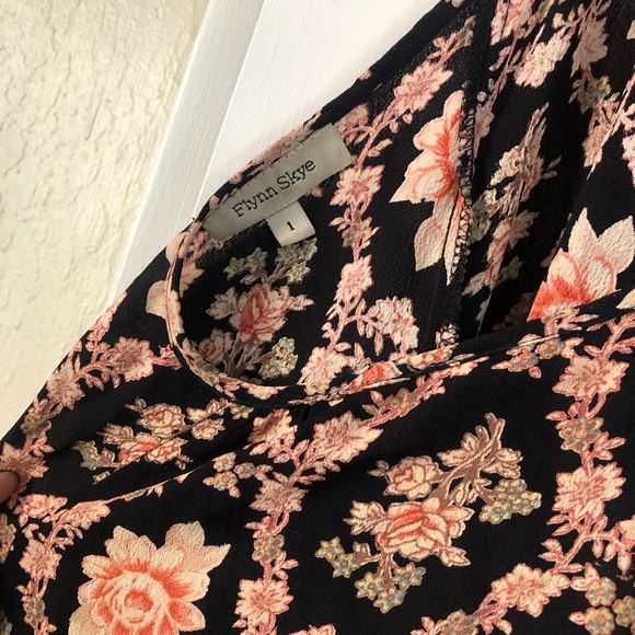 Flynn Skye backless maxi dress - Picture 3 of 4